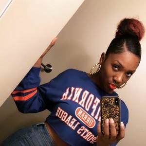 Meet your Posher, Janay